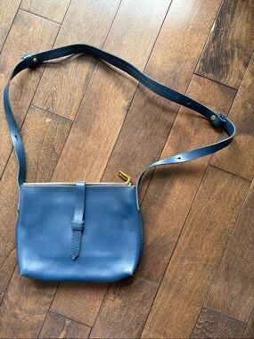 Vintage J Crew Navy Leather Crossbody Shoulder Bag
